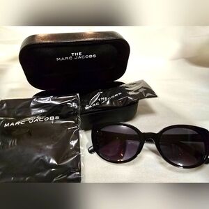 Marc Jacobs sunglasses.